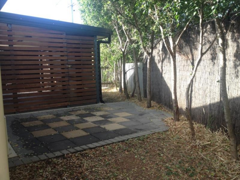 35 Buckle Street, Park Avenue QLD 4701